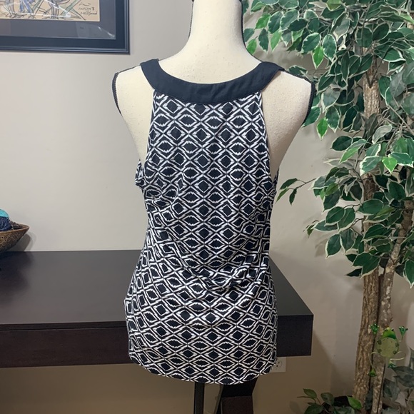 Banana Republic Tank Top Size L - Picture 4 of 7